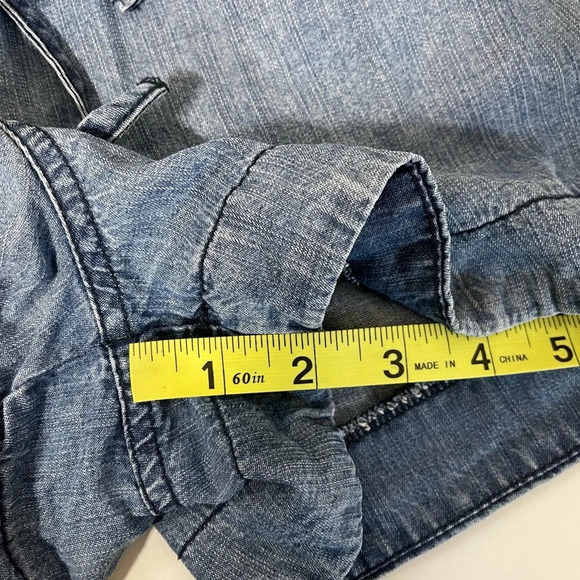 Universal Thread Chambray Medium Wash High Rise Fabric Shorts Xsmall Women’s - Picture 8 of 11